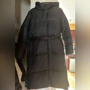 Abercrombie & Fitch Air Cloud Belted Puffer